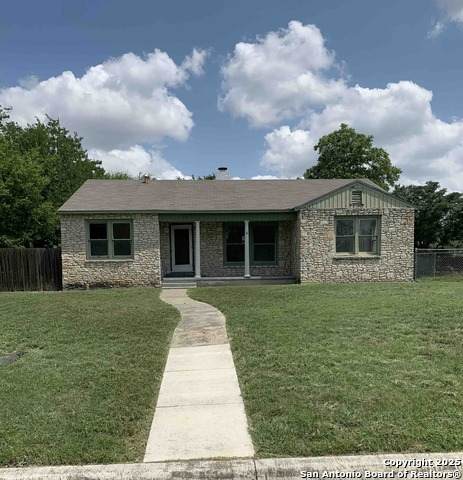 703 Alexander Hamilton Dr - Photo 1