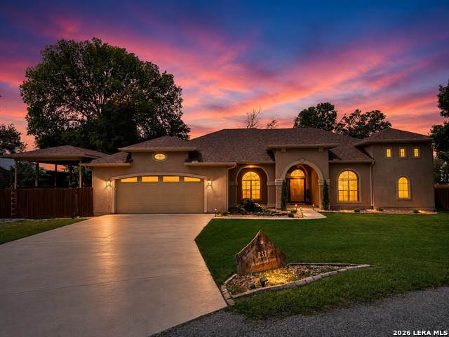 233 Meadowlark Ln - Photo 1