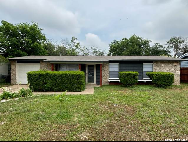 7211 Westglade Dr - Photo 1
