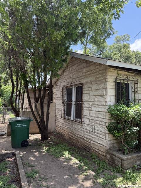 1026 Gibbs - Photo 1