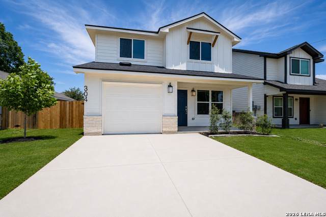 304 Martindale St - Photo 1