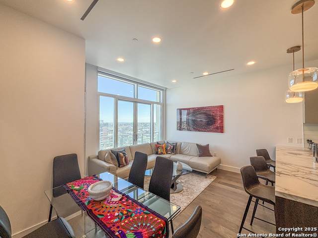 123 Lexington Ave - Photo 1
