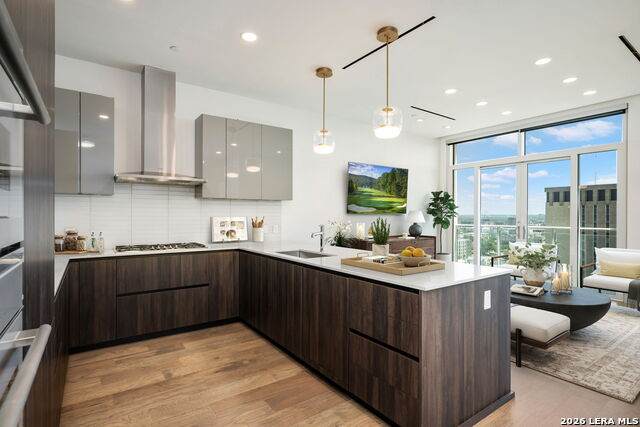 123 Lexington Ave - Photo 1