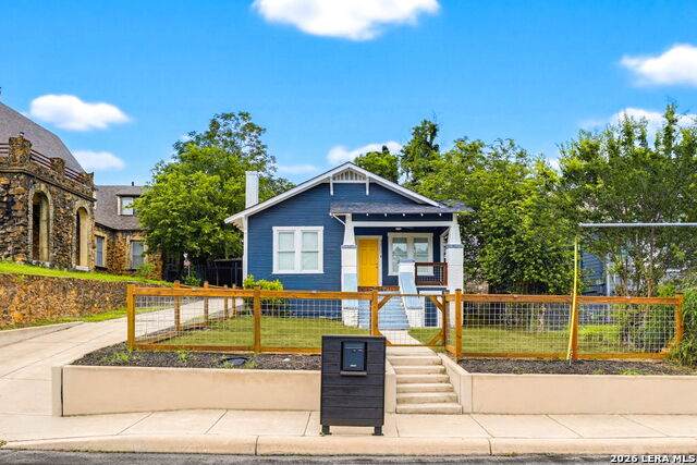 1307 Kayton Ave - Photo 1