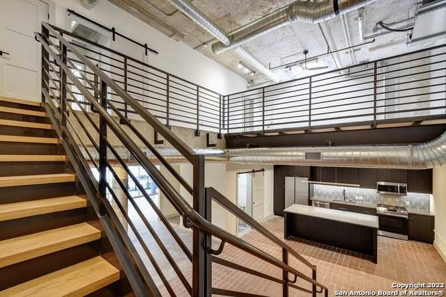 215 Coca Cola Pl - Photo 1