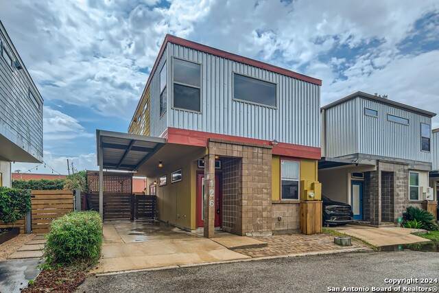 126 Myrtle St - Photo 1