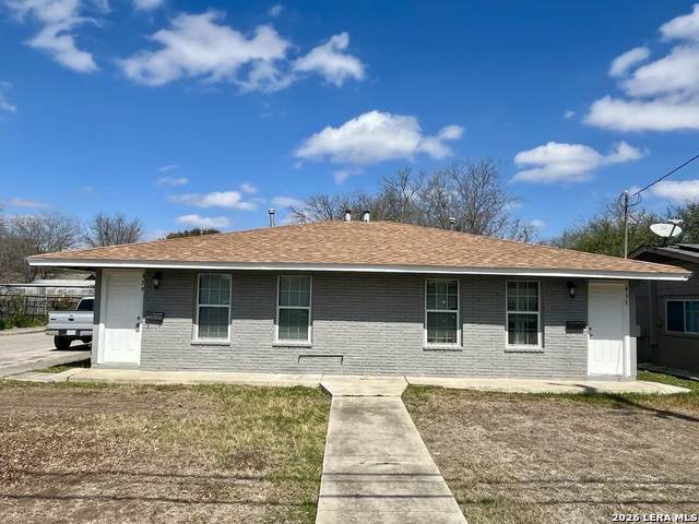 437 Lovera Blvd - Photo 1