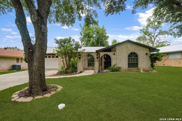 7131 Forest Brk - Photo 1