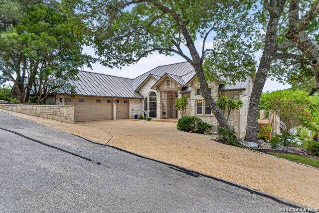 112 Hummingbird Hill Dr - Photo 1