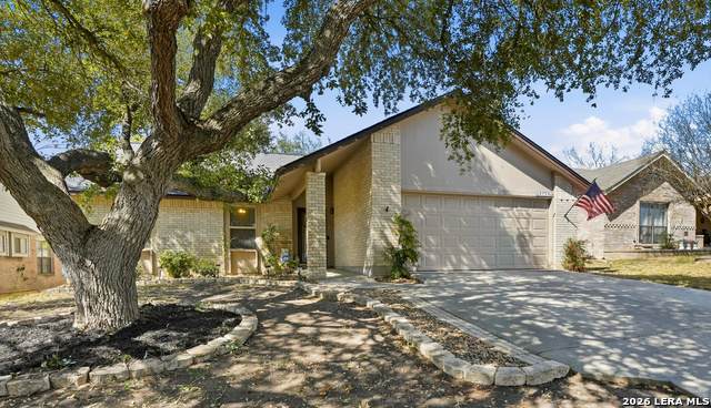 3729 Hunters Glen - Photo 1