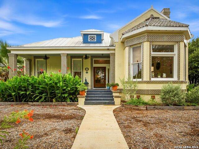 302 Lavaca Street - Photo 1
