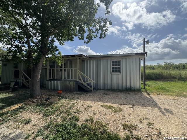 8325 Fm 327 - Photo 1
