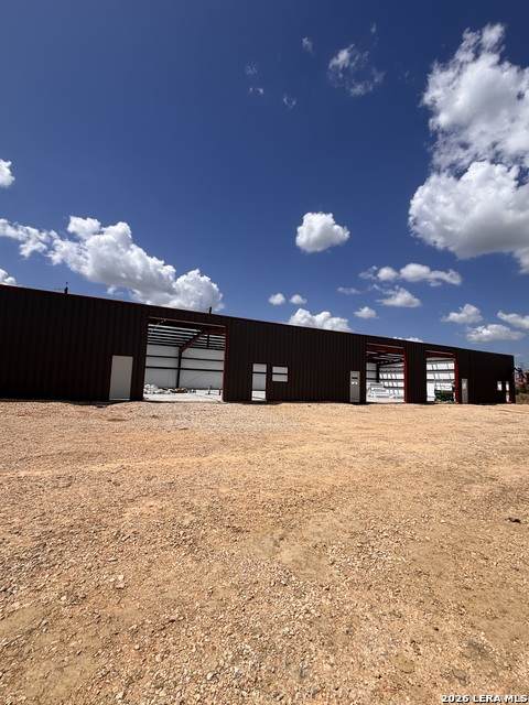 5323 Fm 1044 - Photo 1