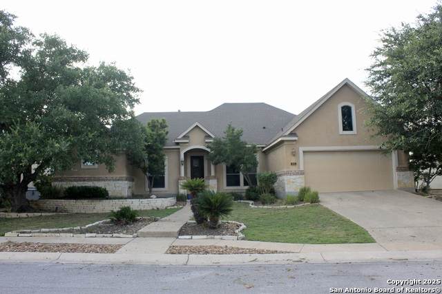 215 Evans Oak - Photo 1
