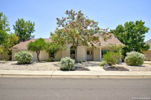 2140 Summit Crest Dr - Photo 1