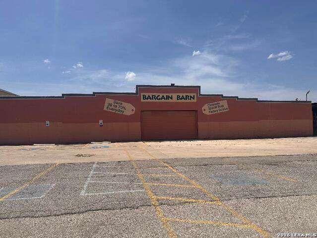 1547 Zarzamora St - Photo 1