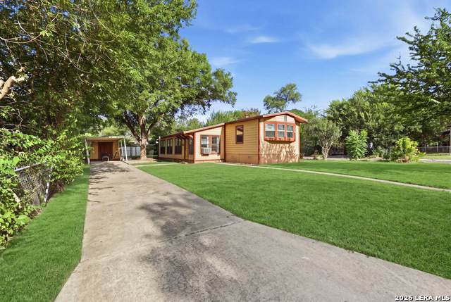 8561 Braewick Dr - Photo 1