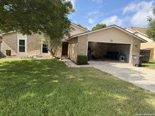 1912 Creek Hill St - Photo 1