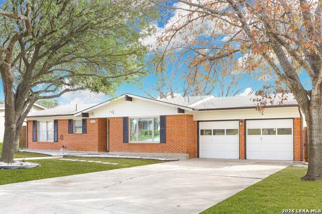 2806 Belvoir Dr - Photo 1