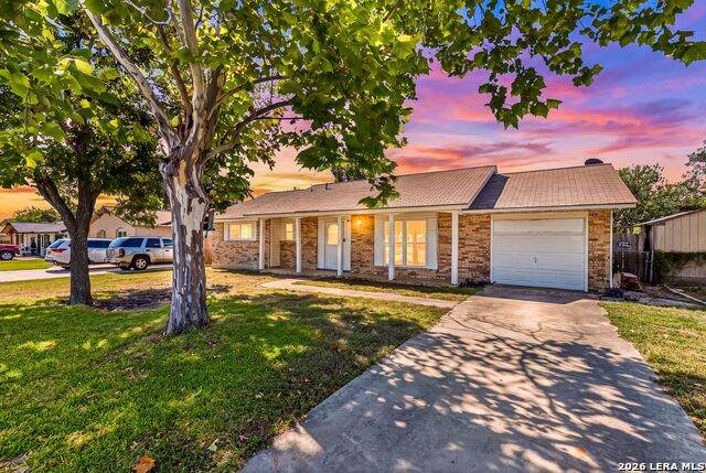 4314 Clear Spring Dr - Photo 1