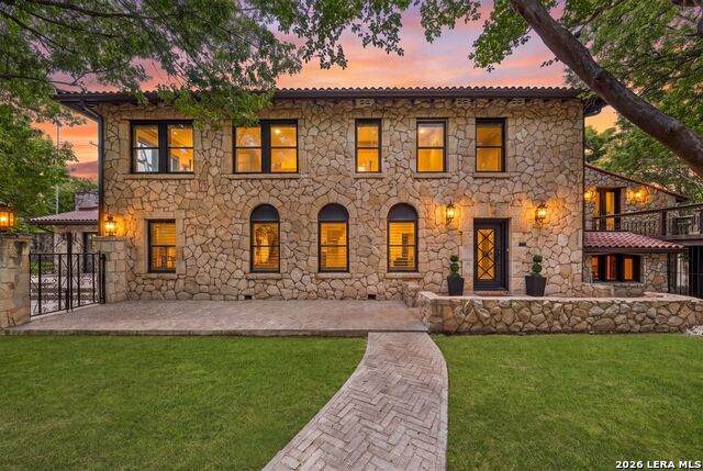 103 Park Hill Dr - Photo 1