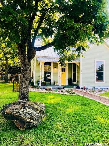 339 Washington Ave - Photo 1
