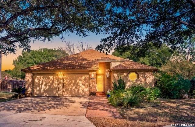 13611 Bell Dr - Photo 1