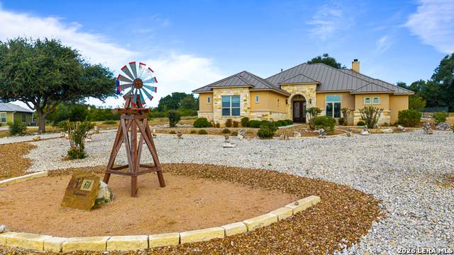 610 Battistrada - Photo 1