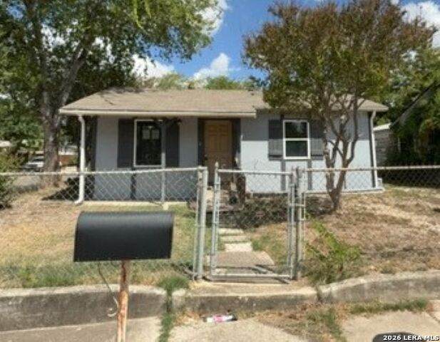 203 Surrey Ave - Photo 1