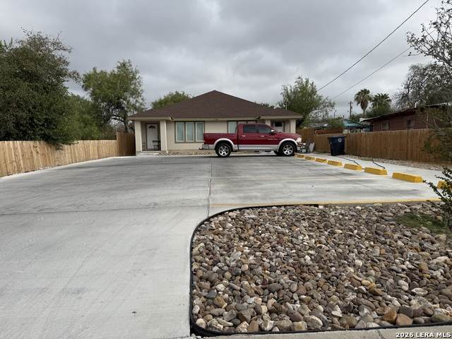 1729 Williams - Photo 1