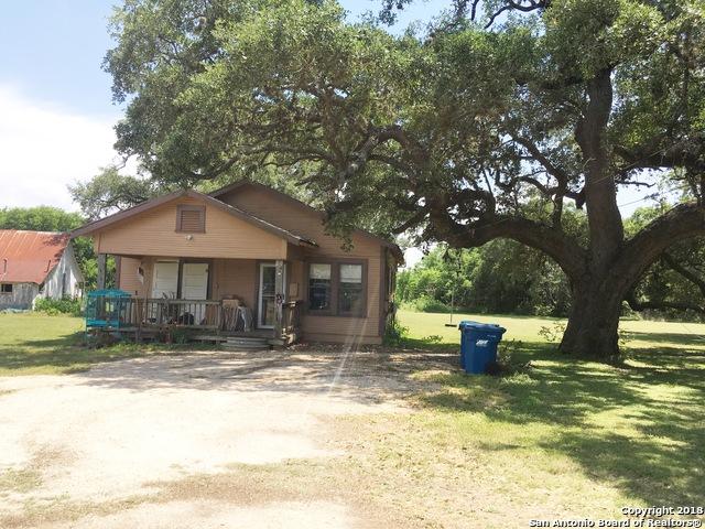 2786 Fm 1516 - Photo 1