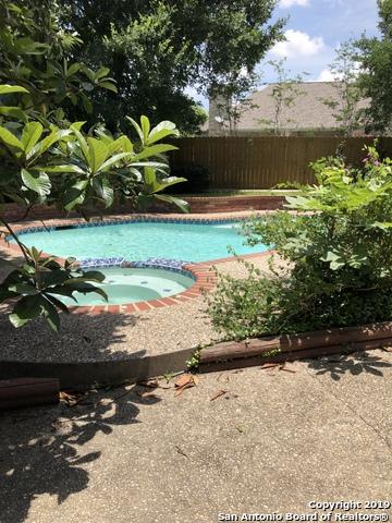 2 Inwood Way Dr - Photo 1