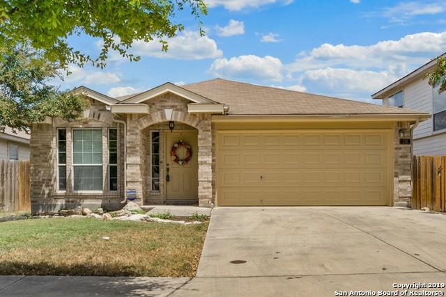 138 Roadrunner Ave - Photo 1