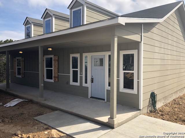 1370 Bob White Dr - Photo 1