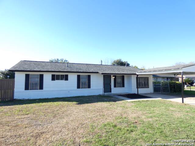 8911 Raywood St - Photo 1