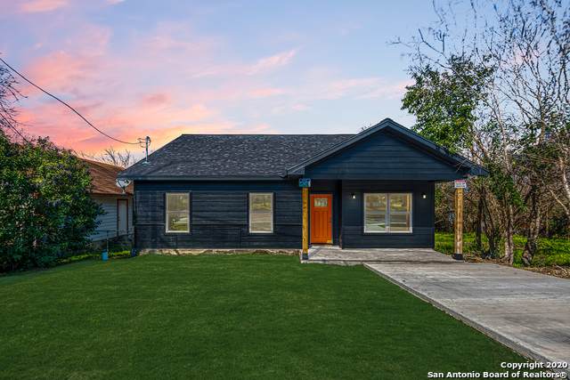 607 Belmont - Photo 1