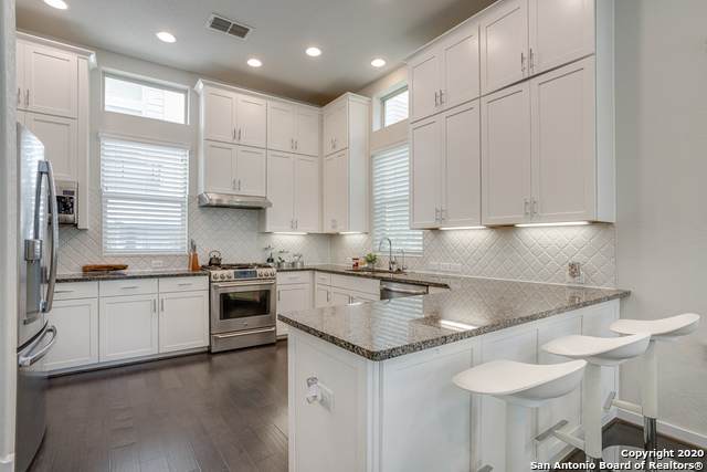 2721 Pine St - Photo 1