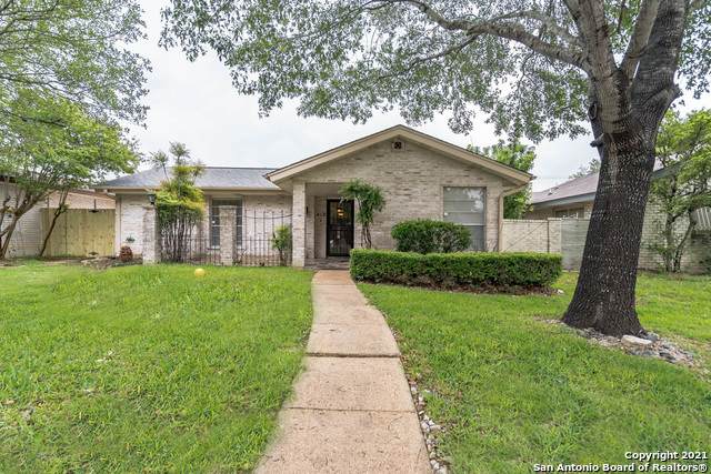 412 Fenwick Dr - Photo 1