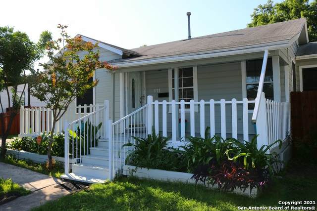 111 Bradford Ave - Photo 1