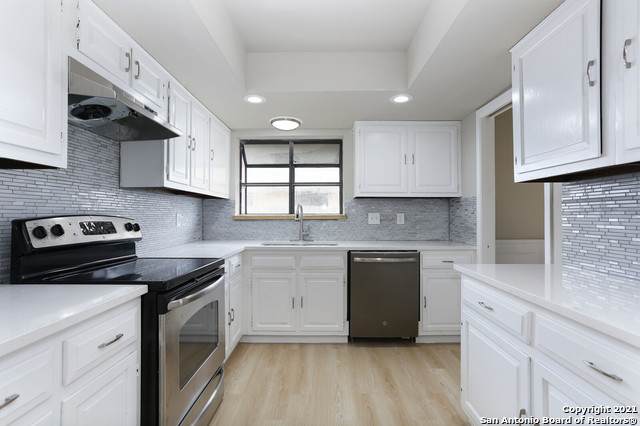 5815 Royal Ridge - Photo 1