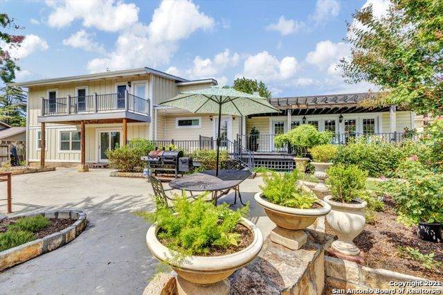 1215 Jack Dr - Photo 1