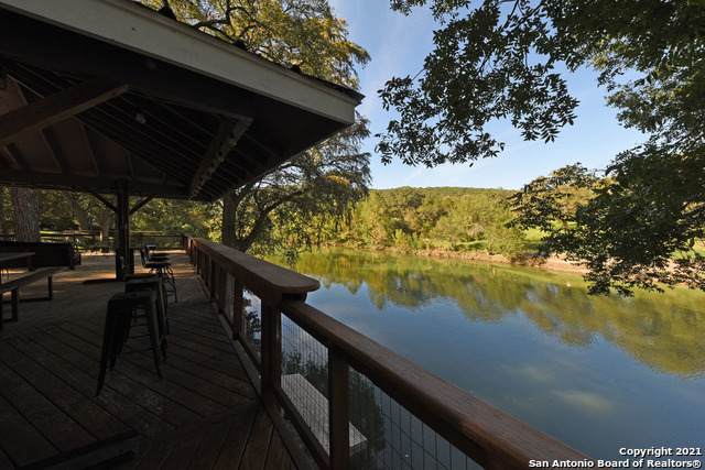 8994 River Rd - Photo 1
