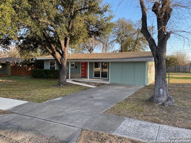 402 Rexford Dr - Photo 1