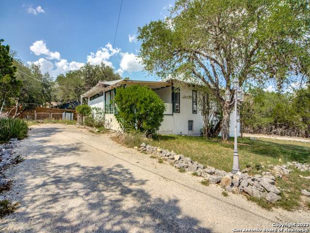 1407 Cedar Grove Trail - Photo 1