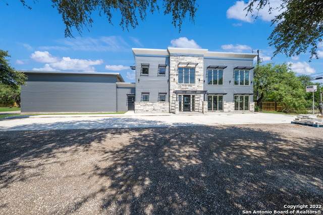 3243 Se Loop 410 - Photo 1
