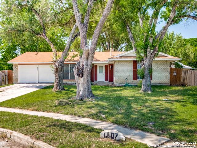 6607 Benhill - Photo 1