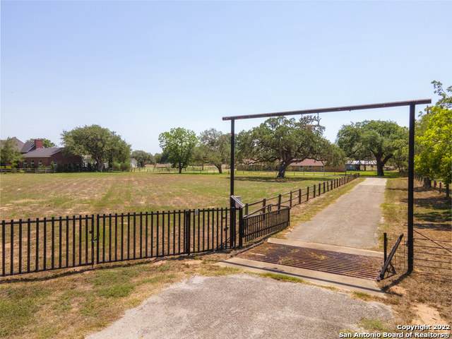 2750 2nd St - Photo 1