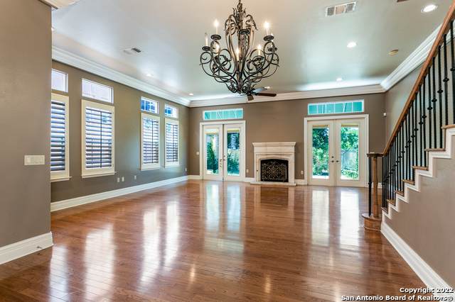 7897 Broadway - Photo 1