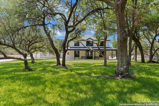 1461 Acacia Pkwy - Photo 1