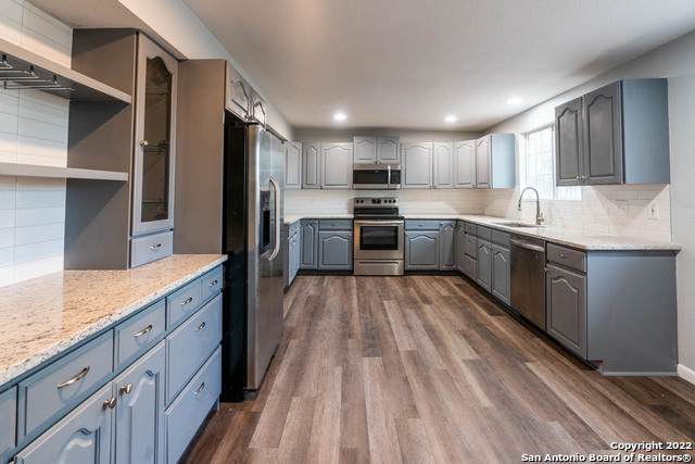 306 Hatcher Ave - Photo 1